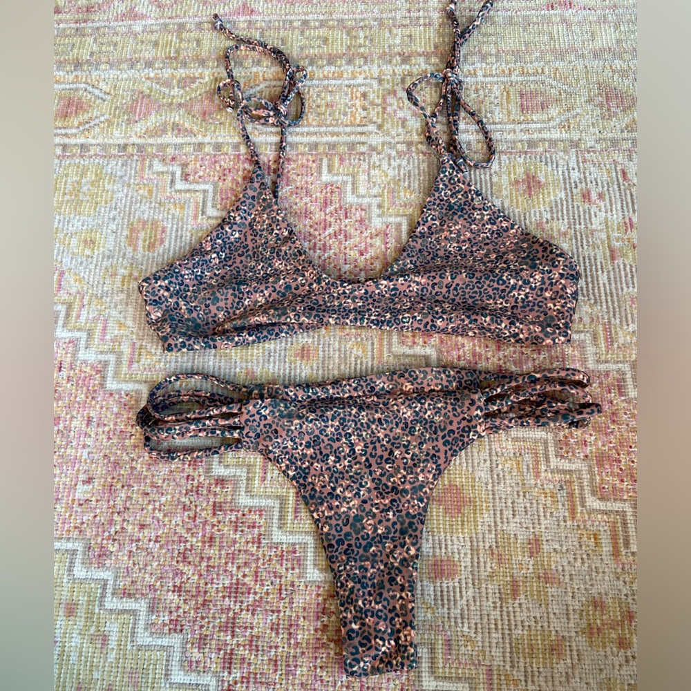 Stone fox swim bikini, leopard print, size small